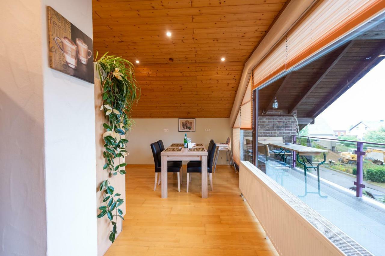 Ferienwohnung Virginija Ditscheid Exterior photo